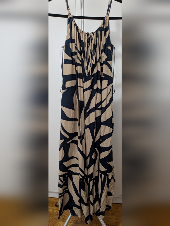 Melanie Lyne Dresses & Skirts - Malanie Lyne Patterned Dress With Side Pockets